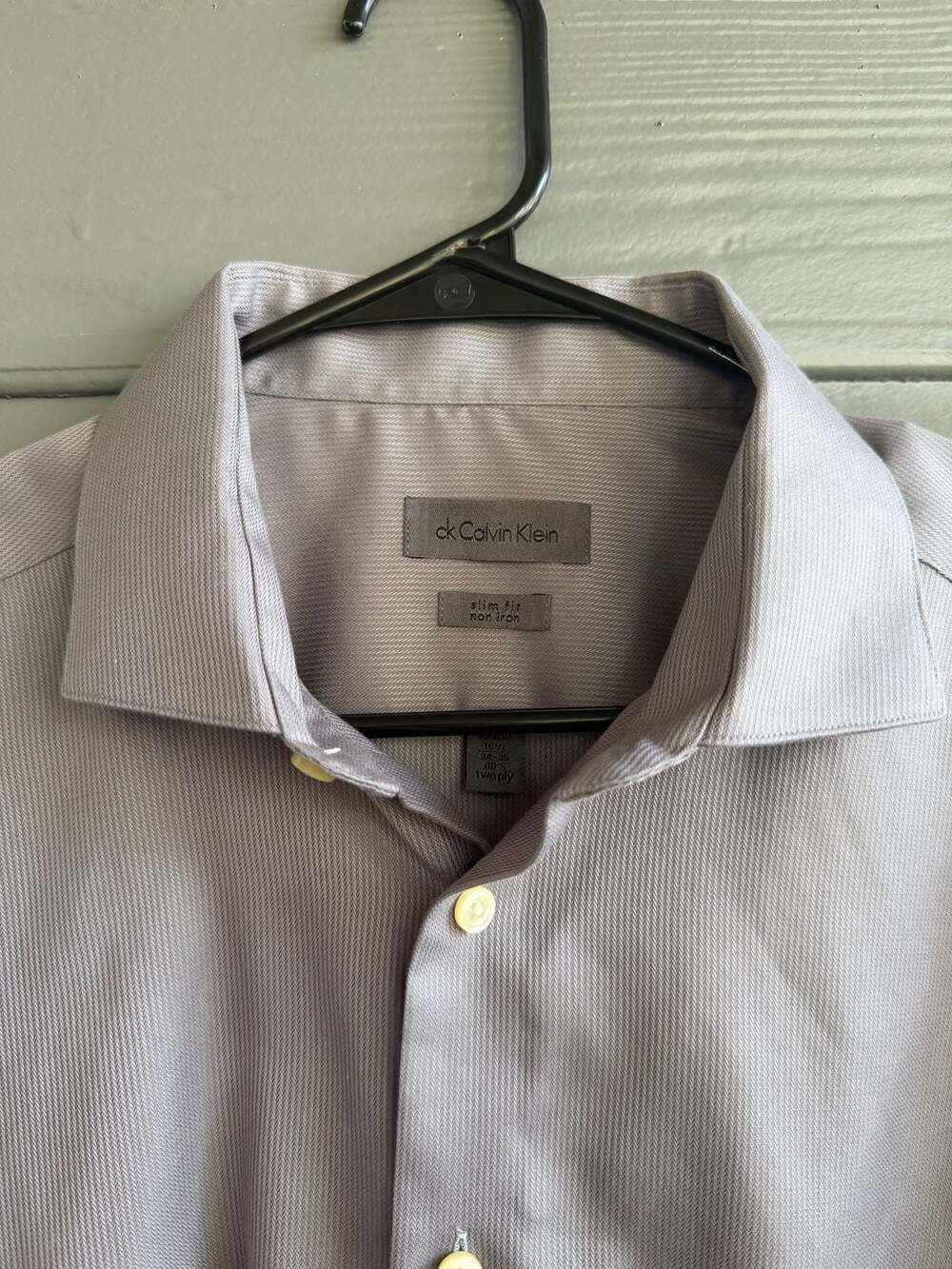 ck Calvin Klein Slim Fit Non-Iron Two Ply Herringbone Size 16.5 34-35